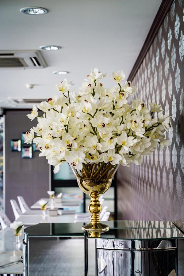 Lux Boutique Hotel Nonthaburi Zewnętrze zdjęcie